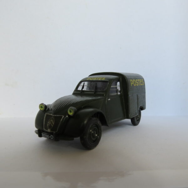 Lot de 30 2CV de collection. – Image 8