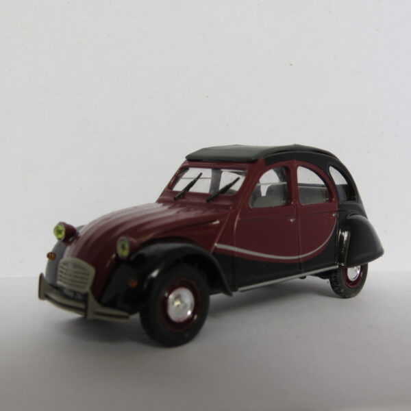 Lot de 30 2CV de collection. – Image 12