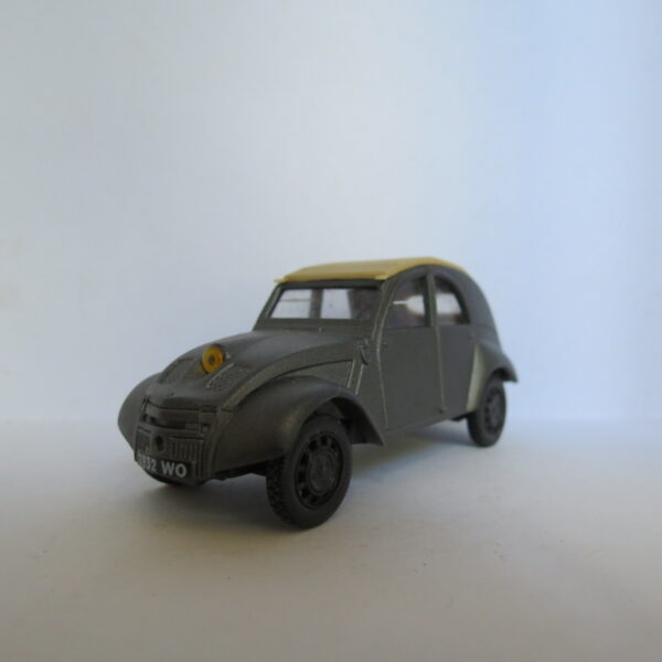 Lot de 30 2CV de collection. – Image 33